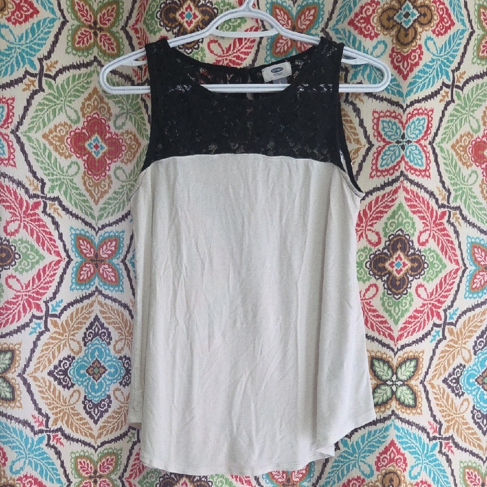 $1 Old Navy Black and Cream Lace Tank Top